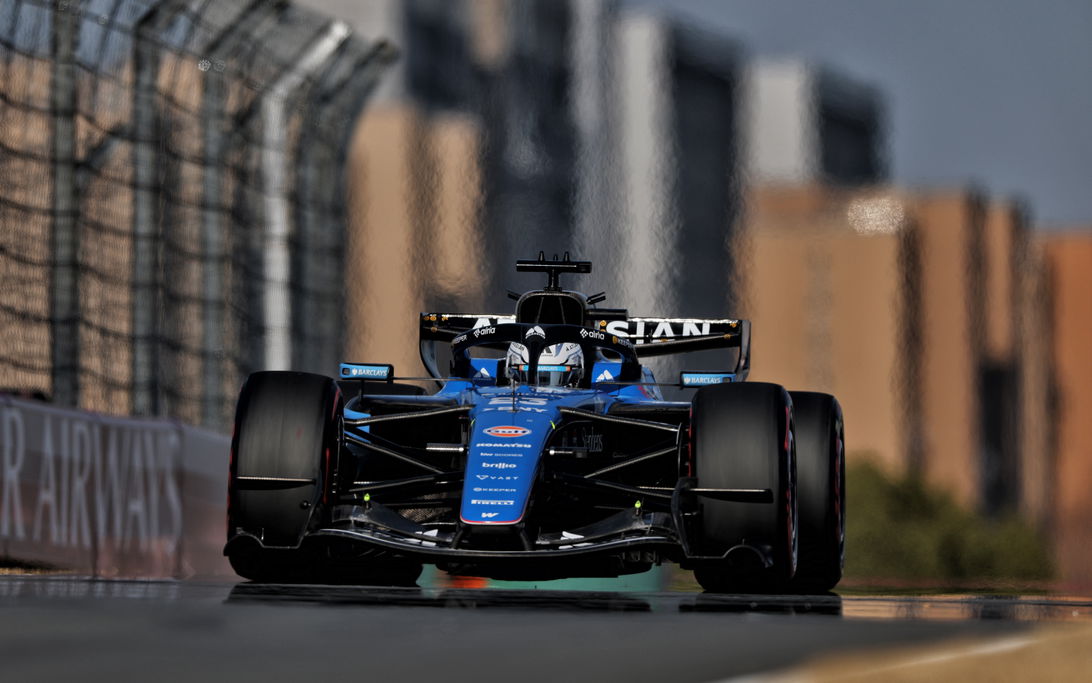 阿尔本揭露威廉姆斯2026年赛车深陷'三轮行驶'困局