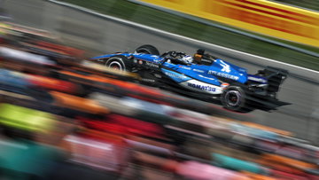 Albon mist sprintkwalificatie na aanrijden bosmarmot