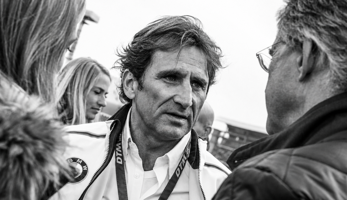 Alex Zanardi black white