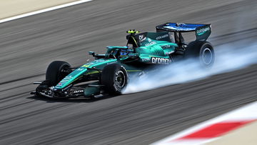 Mercedes en Aston Martin verrassen met bandenkeuze tijdens laatste wintertest