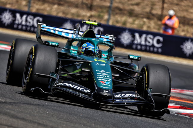 Motor Racing - Formula One World Championship - Hungarian Grand Prix - Qualifying Day - Budapest, Hungary