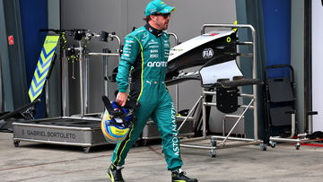 Fernando Alonso highlights 'fragile' Aston Martin 'risk'