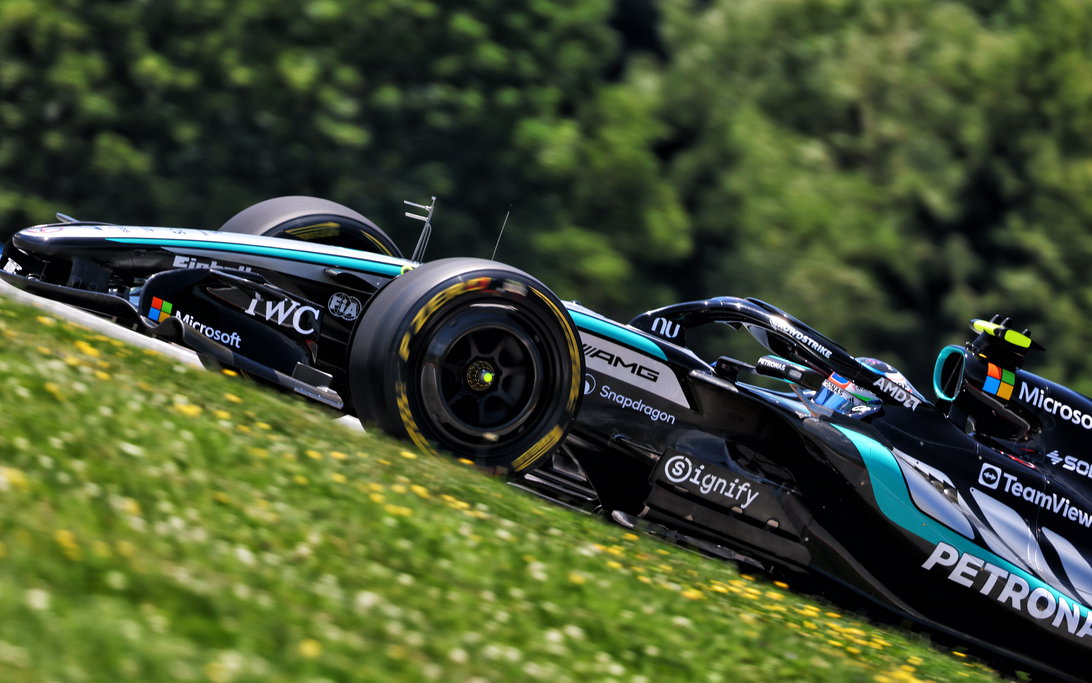 Antonelli Leads Mercedes 1-2 in Austrian Grand Prix FP1
