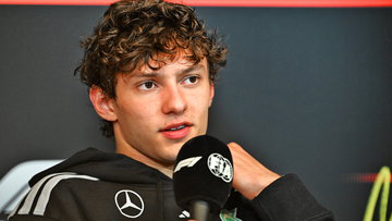 Kimi Antonelli reveals George Russell fight prediction after cruel Canadian GP retirement