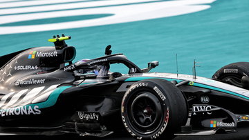 Wolff haalt opgelucht adem na startfiasco: "Antonelli moet weer rijlessen nemen!"