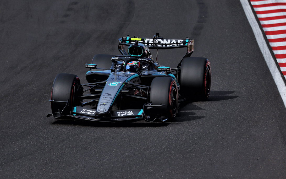 Mercedes explains unusual W17 upgrade strategy as day of reckoning looms