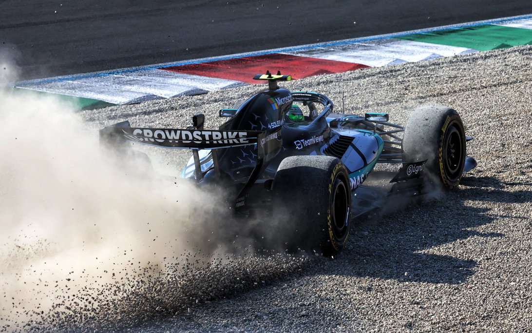 Antonelli race Monza gravel