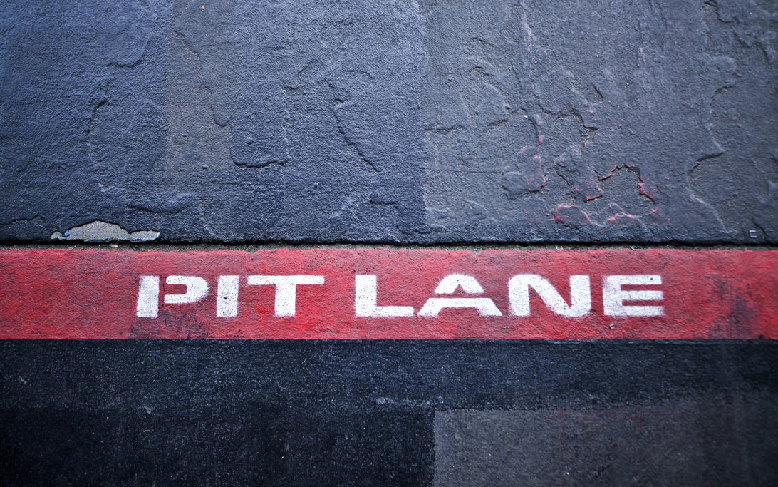 FIA clarifies Australian GP pit lane speed limit stays at 80 km/h