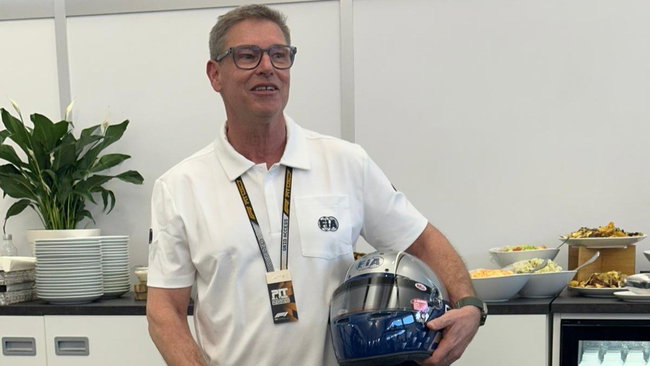 			© Sándor Mészáros
	