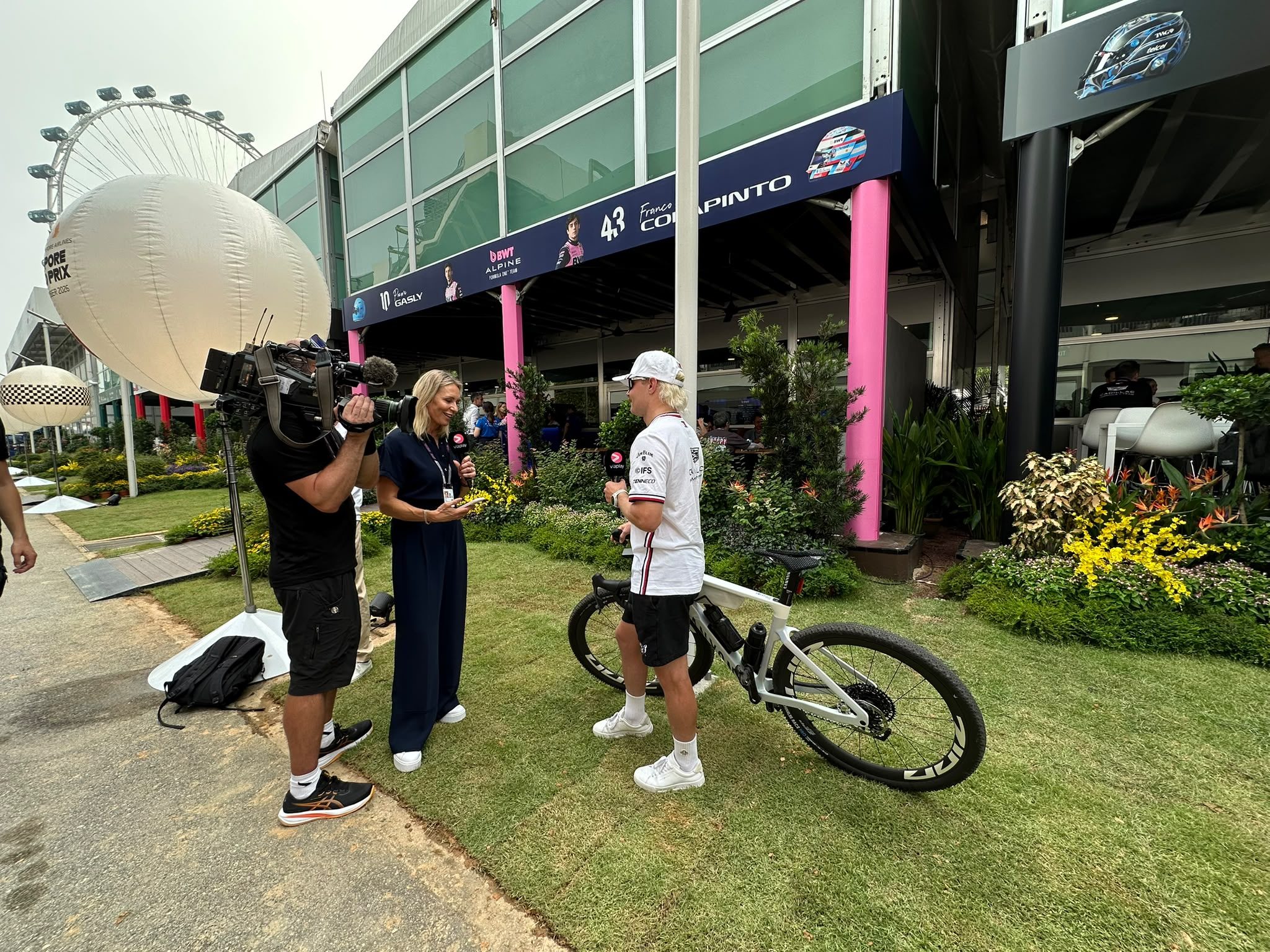 Bottas Singapore