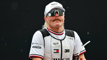 Bottas baart opzien met onorthodoxe reis naar Singapore