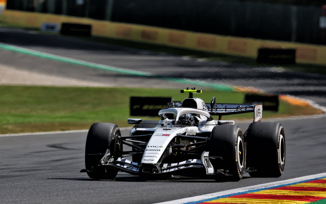キャディラック、チーム代表の電撃交代でF1に衝撃。MotoGPとのクロスオーバーも加速か