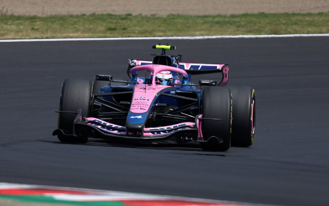 Alpine Condemns Online Abuse, Denies Sabotage Claims