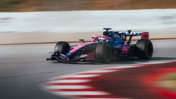 Rode vlaggen voeren boventoon, Red Bull laat verstek gaan op derde testdag