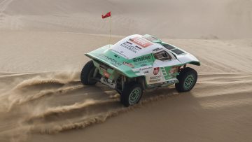 Coronel met de 'handrem erop' naar beste resultaat in Dakar Rally