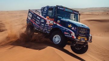 Van den Brink ziet eindzege Dakar verder wegglippen