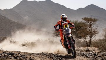 Dramatische ontknoping Dakar: leider verliest titel in laatste kilometers