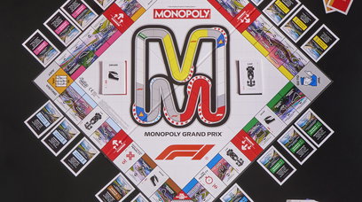F1 Monopoly Full Board and Contents