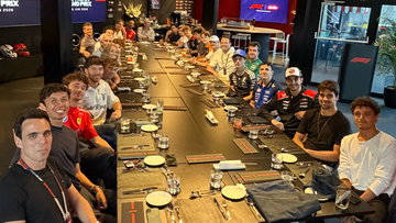 F1-coureurs komen samen voor speciale traditie tijdens GP Oostenrijk