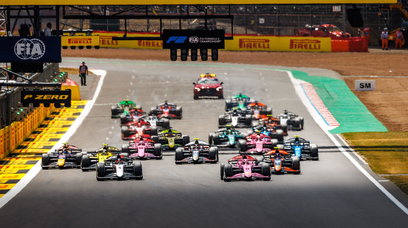 F2 Silverstone start