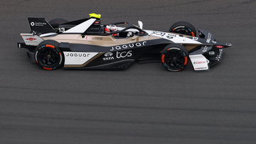 Jaguar responds to troubling Formula E Tokyo record as title fight nears climax