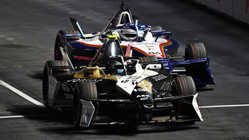 Antonio Felix da Costa issues Jaguar defence after Porsche complaints