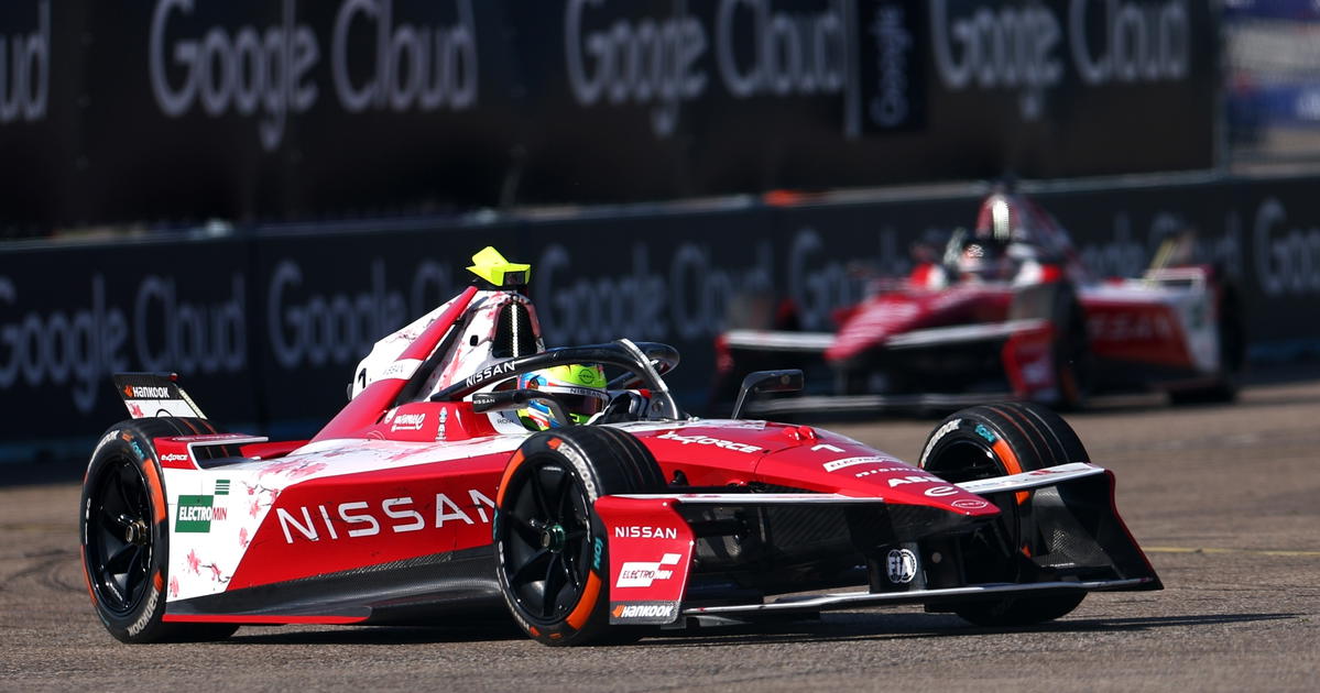 Oliver Rowland reveals 'panic' triggered Formula E victory loss