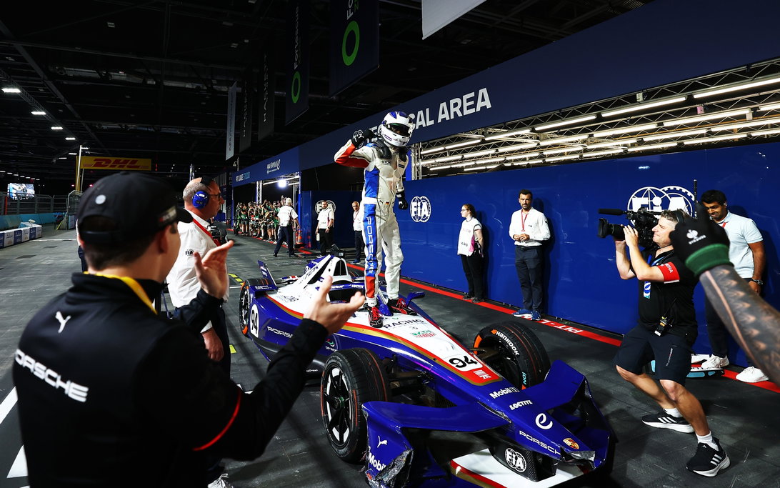 Wehrlein London title