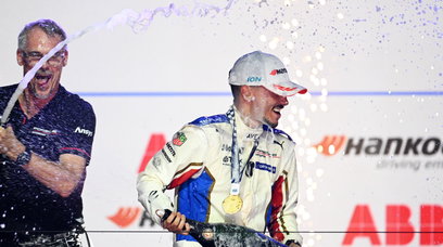 Wehrlein win London