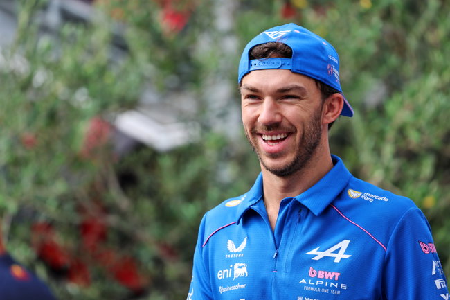Motor Racing - Formula One World Championship - Azerbaijan Grand Prix - Qualifying Day - Baku, Azerbaijan