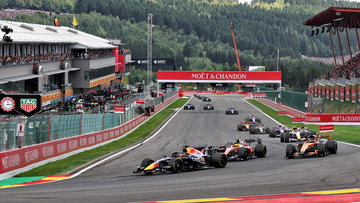 Former F1 driver calls to scrap rule from 'bygone era'