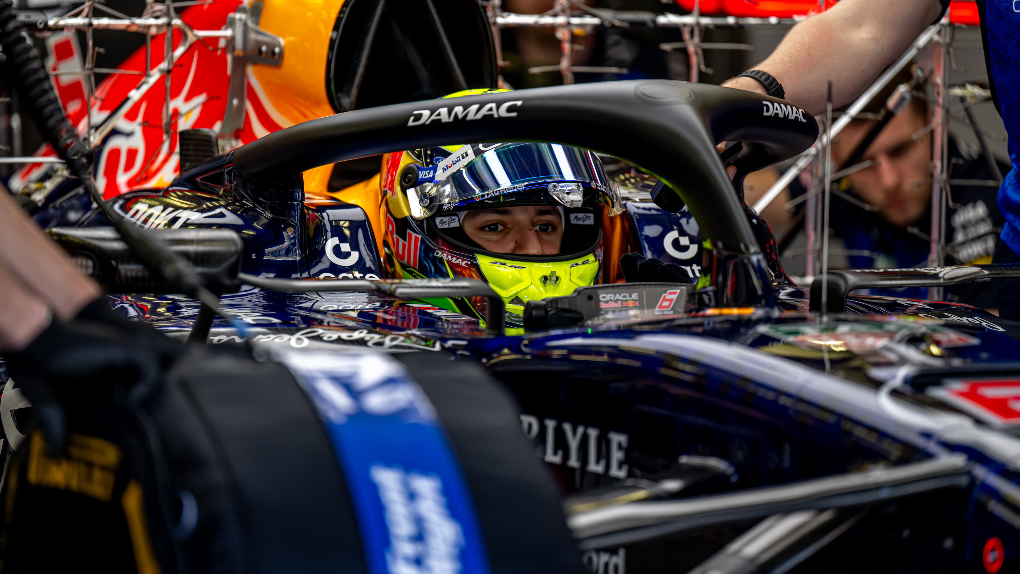 Bahrain Testweek 2 - Day 1 - Red Bull Airbox