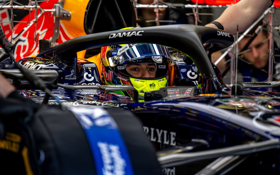 Bahrain Testweek 2 - Day 1 - Red Bull Airbox