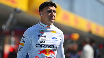 Hadjar krijgt kritiek van Wolff na opvallend onderonsje met Antonelli