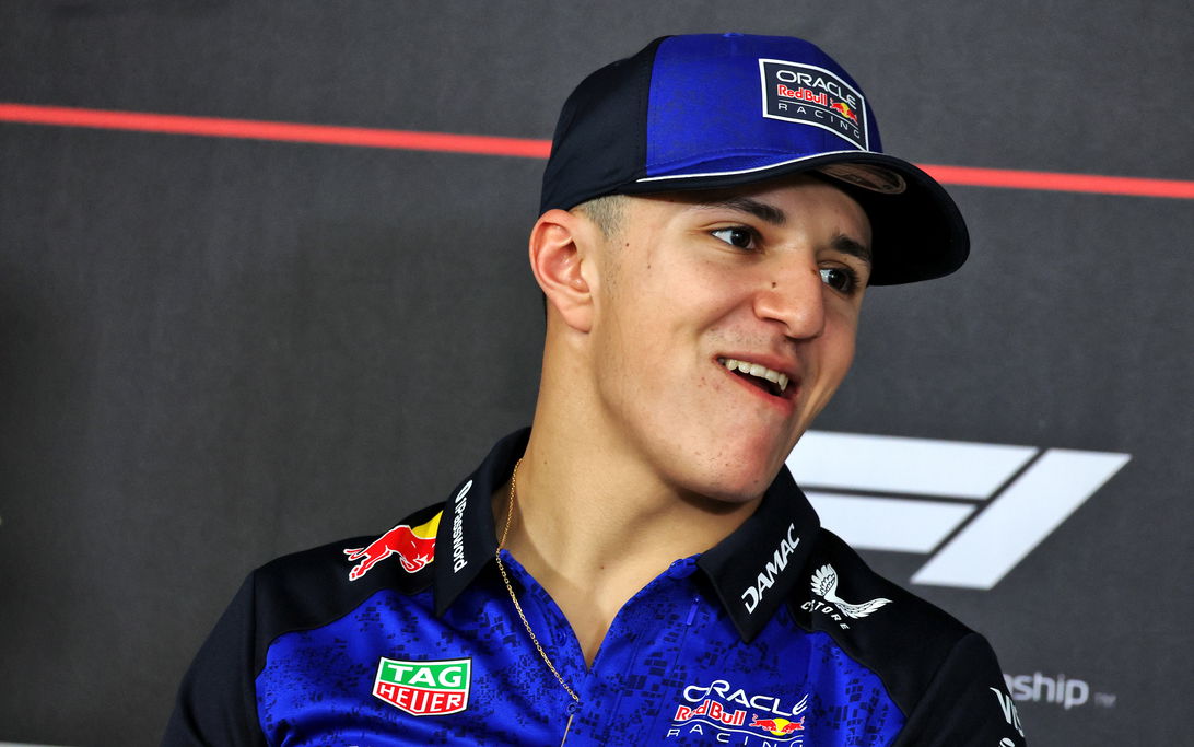 イサック・ハジャール、レッドブル昇格が自然な流れと語る―フェルスタッペンのチームメイトに決定