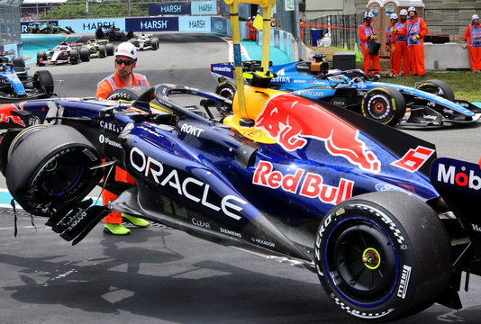 Hadjar crash race Miami