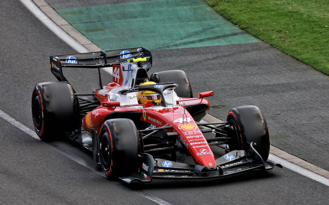 Hamilton questions source of Mercedes' sudden qualifying pace advantage