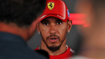 Hamilton komt met duidelijke oproep aan FIA na incident met Lawson