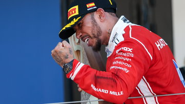Hamilton brengt droom van historische achtste F1-titel tot leven