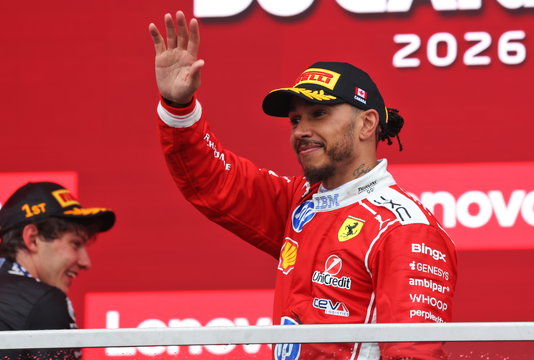 Hamilton Canada podium