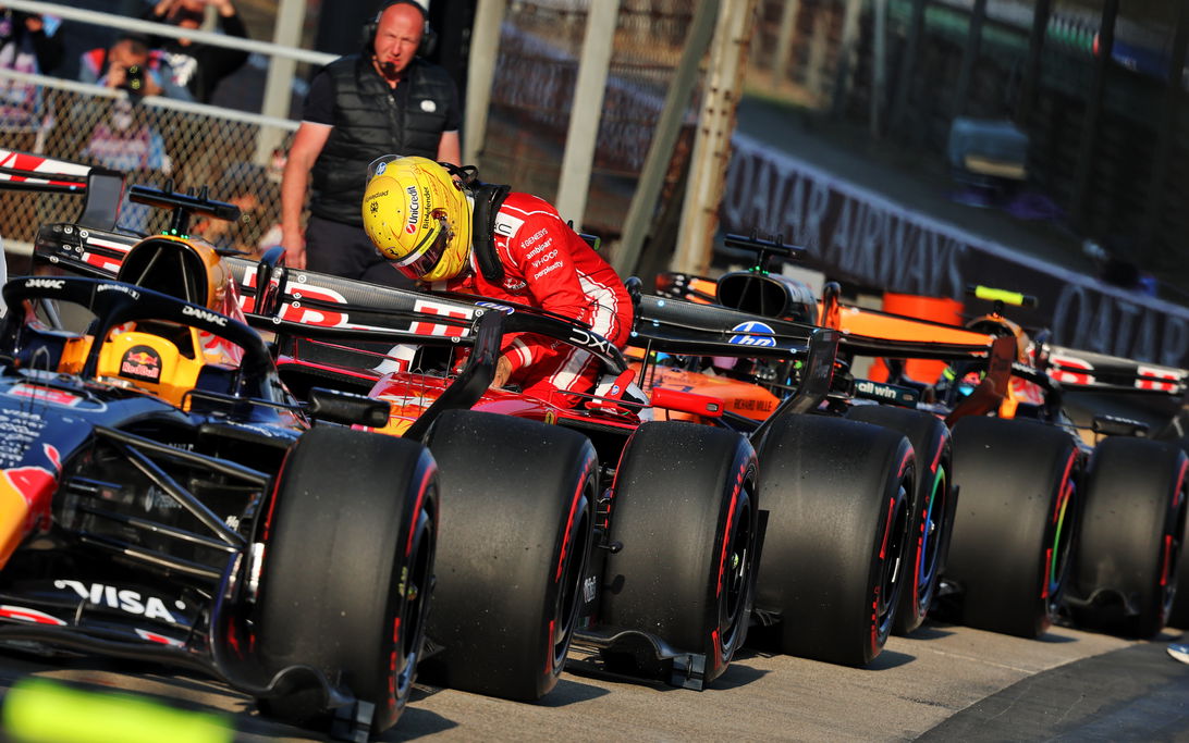 Mercedes locks out front row for 2026 Chinese GP Sprint as Red Bull struggles