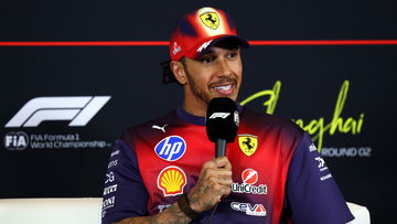 Lewis Hamilton issues Ferrari 'huge' instruction in Mercedes pursuit