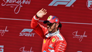 Lewis Hamilton sends Mercedes warning in fresh Ferrari 'goal'