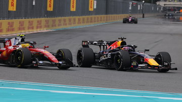 Hamilton haalt Verstappen aan: "Daar had ik echt pech"