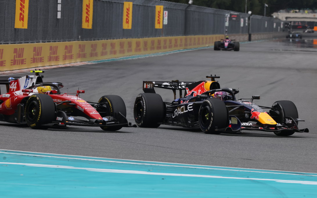 Hamilton Verstappen race Miami