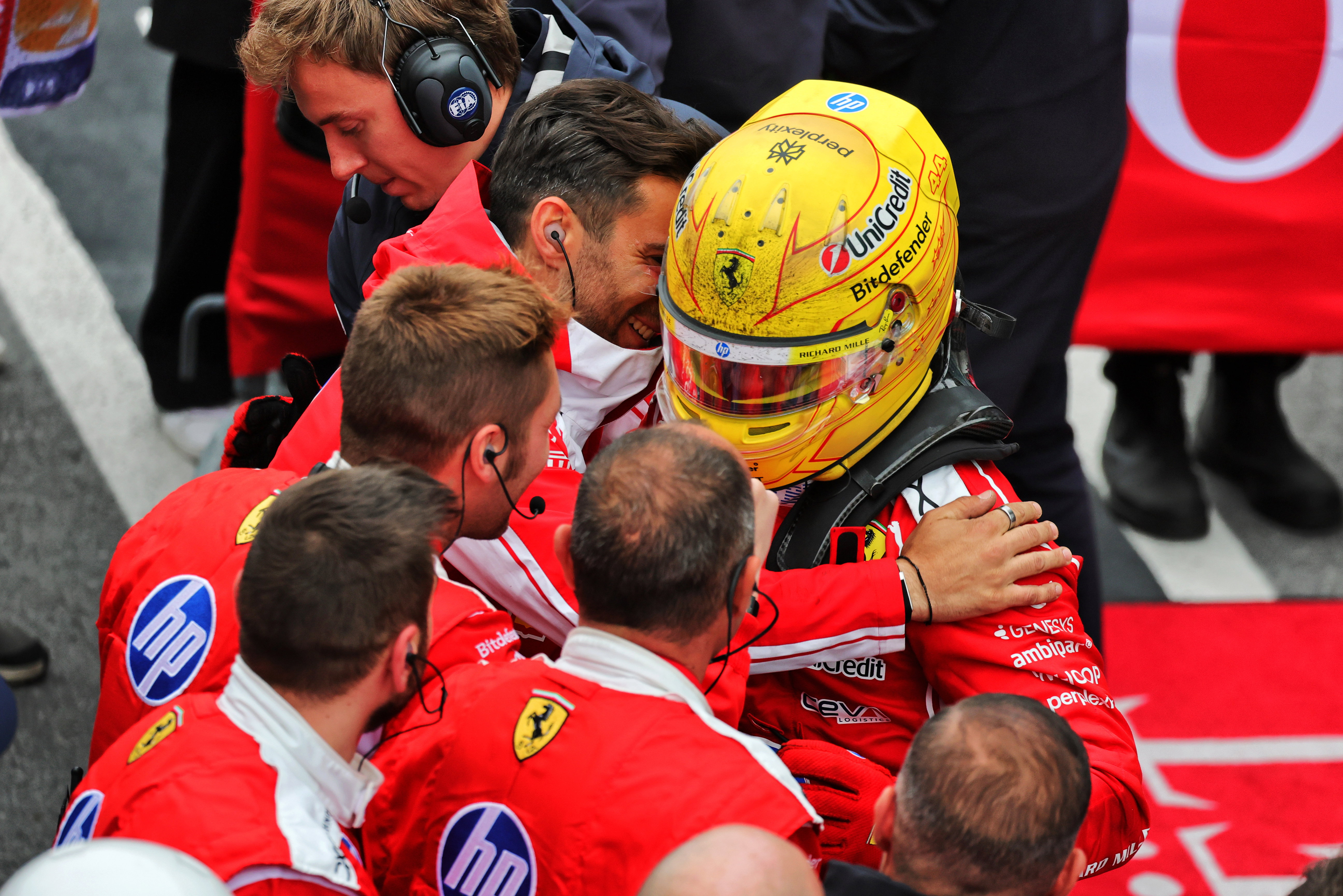 Hamilton podium Canada