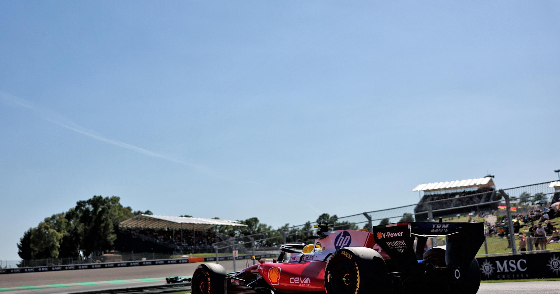 Ferrari adopt aggressive approach in pursuit of F1 rivals