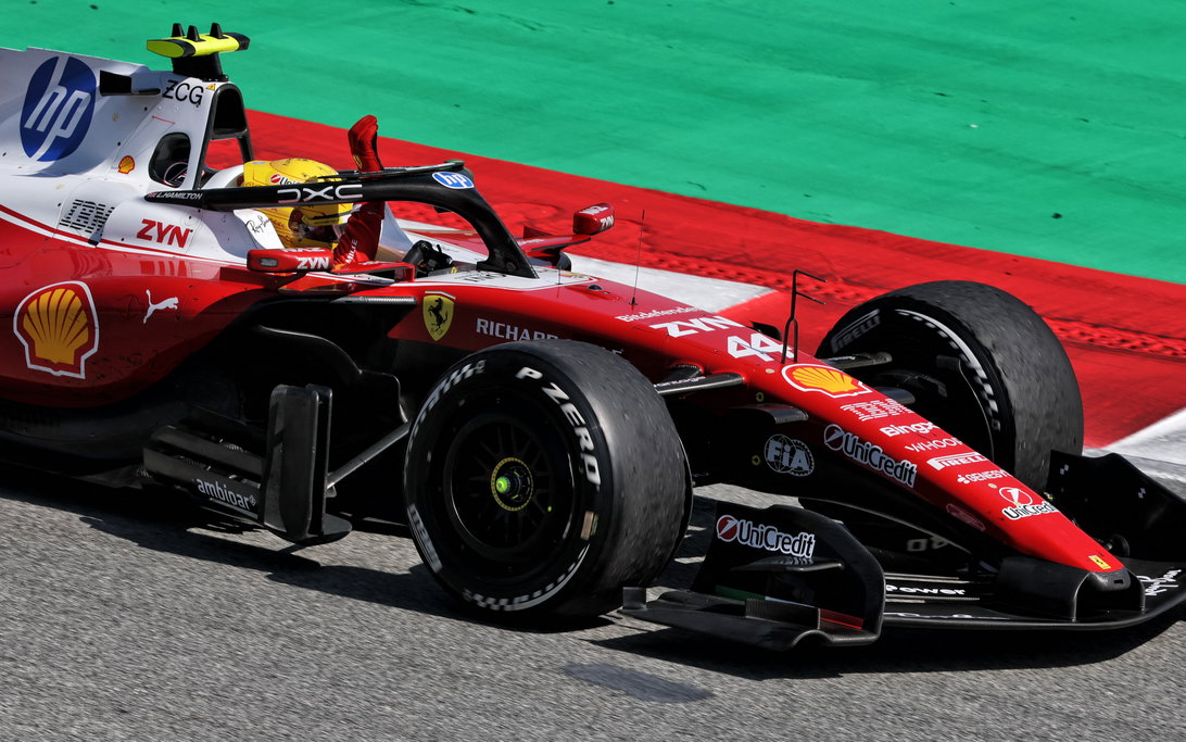 Hamilton win Barcelona