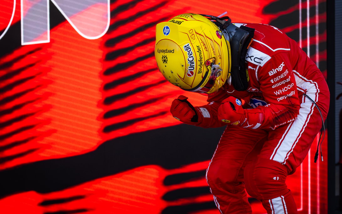 Hamilton win Barcelona