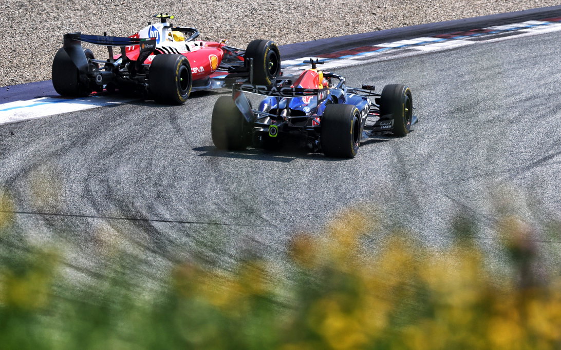 Hamilton Verstappen race Austria